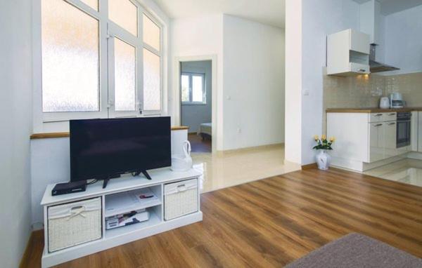 Apartman Darija 2 โปดสตรานา ภายนอก รูปภาพ